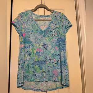 Lilly Pulitzer Etta V-Neck Cotton Top Lilly loves Texas S